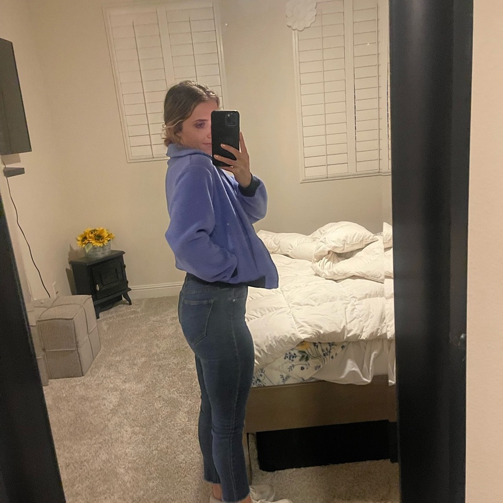 Patagonia blue Fleece Jacket (cropped) - Picture 5 of 6